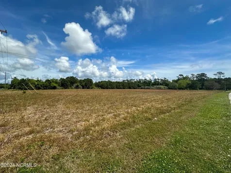 0000 Queens Creek Road Hubert NC 28539