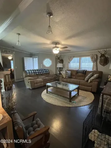 1331 Nixon Road Autryville NC 28318