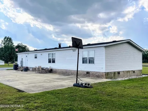 1331 Nixon Road Autryville NC 28318