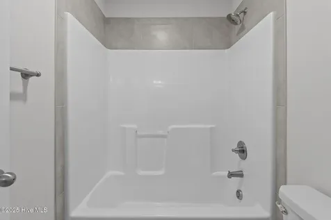 816 Red Hawk Place Vass NC 28394