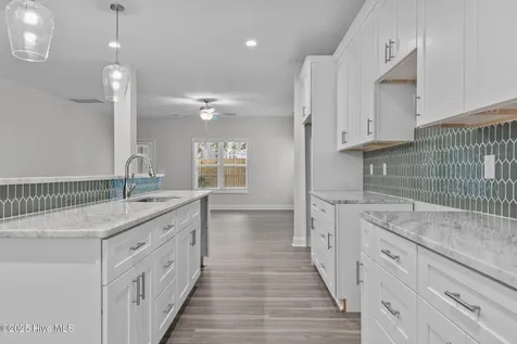 816 Red Hawk Place Vass NC 28394
