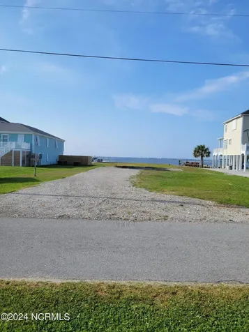 147 Salty Shores Point Drive Newport NC 28570