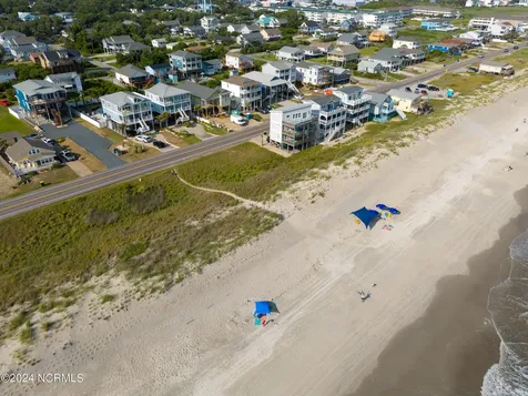 5215 E Beach Drive Oak Island NC 28465
