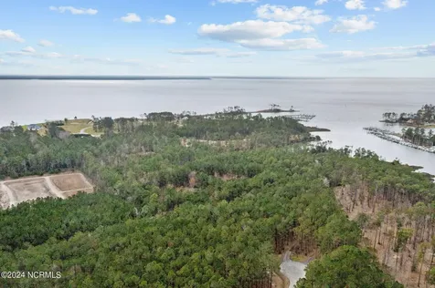 604 Shorey Drive Oriental NC 28571