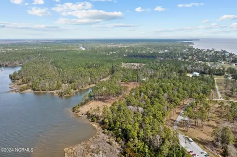 604 Shorey Drive Oriental NC 28571
