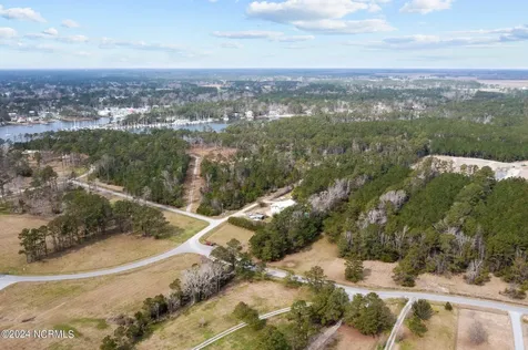 604 Shorey Drive Oriental NC 28571