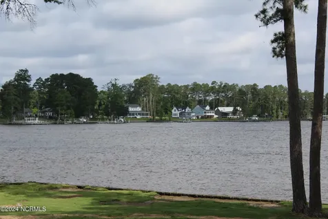 312 Maritime Loop Drive Bath NC 27808