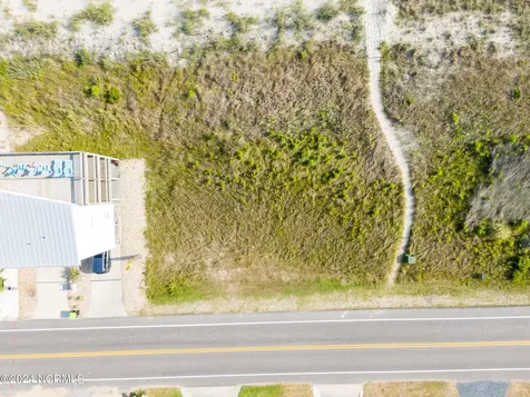 5215-5217 E Beach Drive Oak Island NC 28465