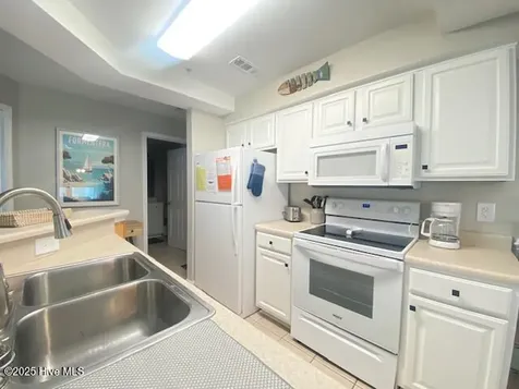1215 N Middleton Drive Calabash NC 28467
