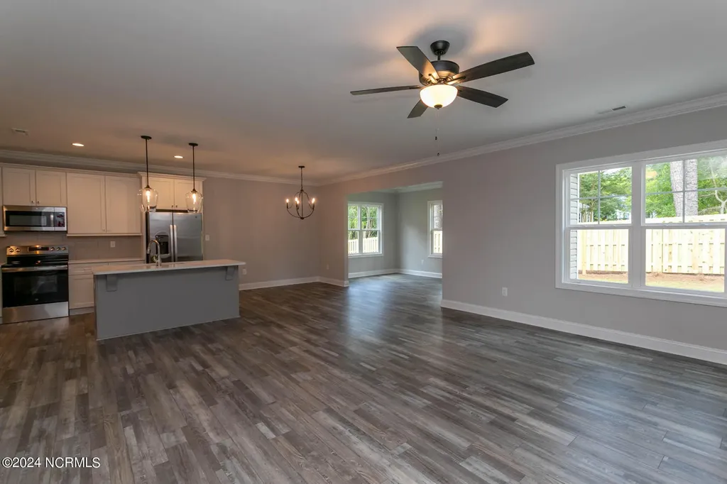 525 N Sycamore Street Aberdeen NC 28315