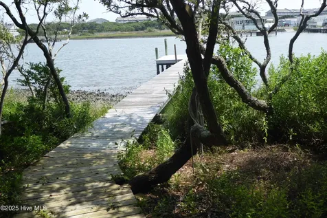 113 Hoop Pole Creek Drive Atlantic Beach NC 28512