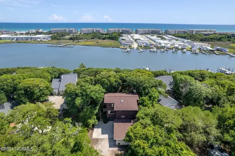 113 Hoop Pole Creek Drive Atlantic Beach NC 28512