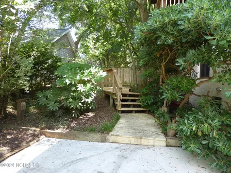 113 Hoop Pole Creek Drive Atlantic Beach NC 28512
