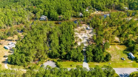 60 Pier Point Road N Oriental NC 28571