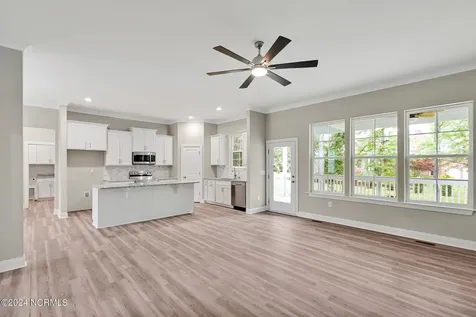 3040 E Fairway Circle SW Supply NC 28462