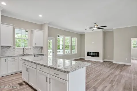 3040 E Fairway Circle SW Supply NC 28462