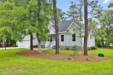 3040 E Fairway Circle SW Supply NC 28462