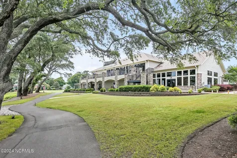 3040 E Fairway Circle SW Supply NC 28462