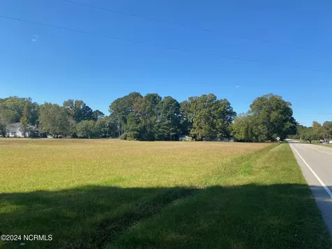 13442 Nc 42 Highway Kenly NC 27542