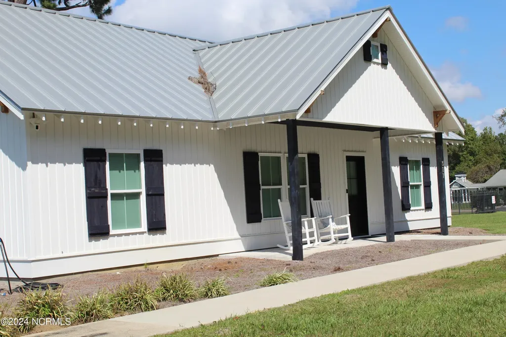 317 Stone Chimney Road SW Supply NC 28462