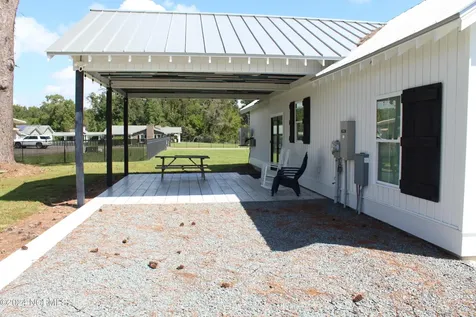 317 Stone Chimney Road SW Supply NC 28462