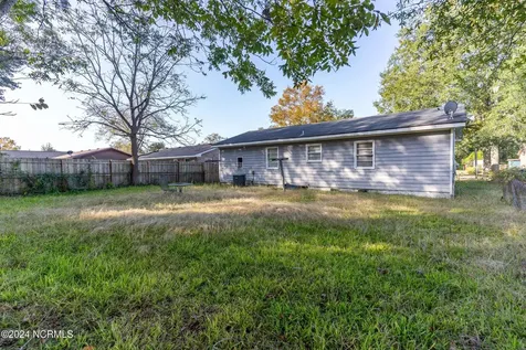 1326 N 7th Street Wilmington NC 28401