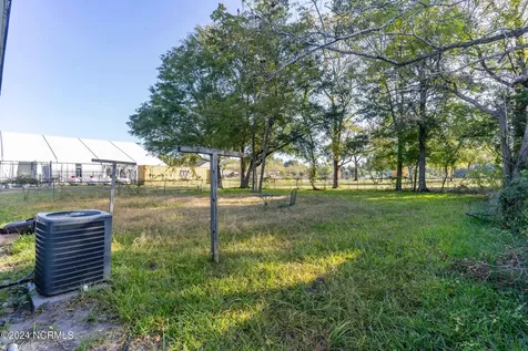 1326 N 7th Street Wilmington NC 28401