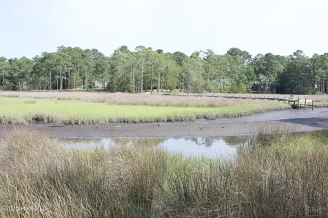 407 Salt Creek Road Swansboro NC 28584