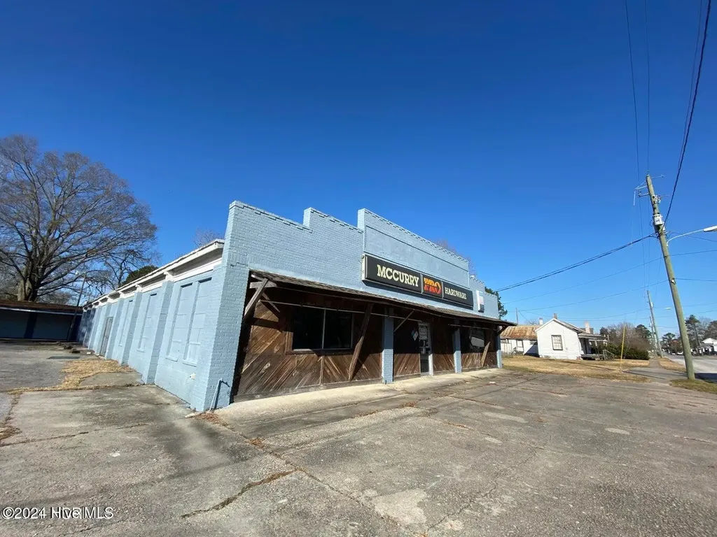 4392 Lee Street Ayden NC 28513