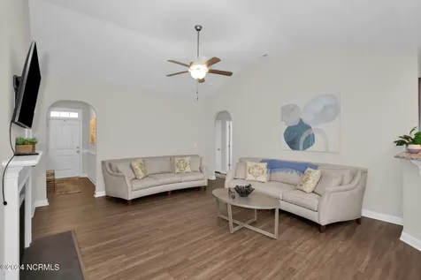 6639 Ramsey Street Fayetteville NC 28311