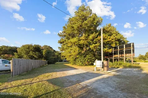 4812 Highway 24 Newport NC 28570