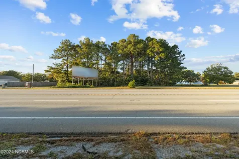 4812 Highway 24 Newport NC 28570