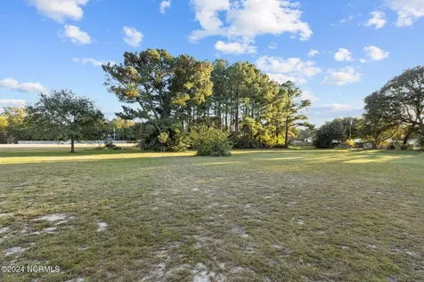 4812 Highway 24 Newport NC 28570
