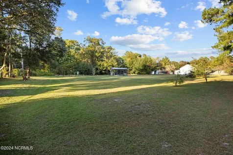 4812 Highway 24 Newport NC 28570