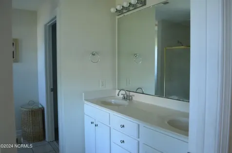 134 Madison Bay Drive Beaufort NC 28516