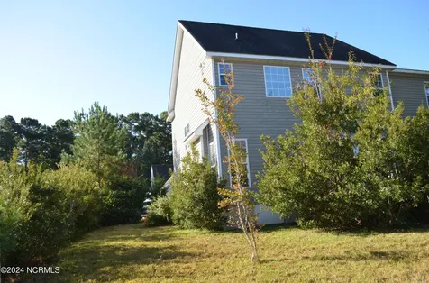 134 Madison Bay Drive Beaufort NC 28516
