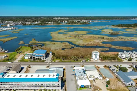 309 N New River Drive Surf City NC 28445