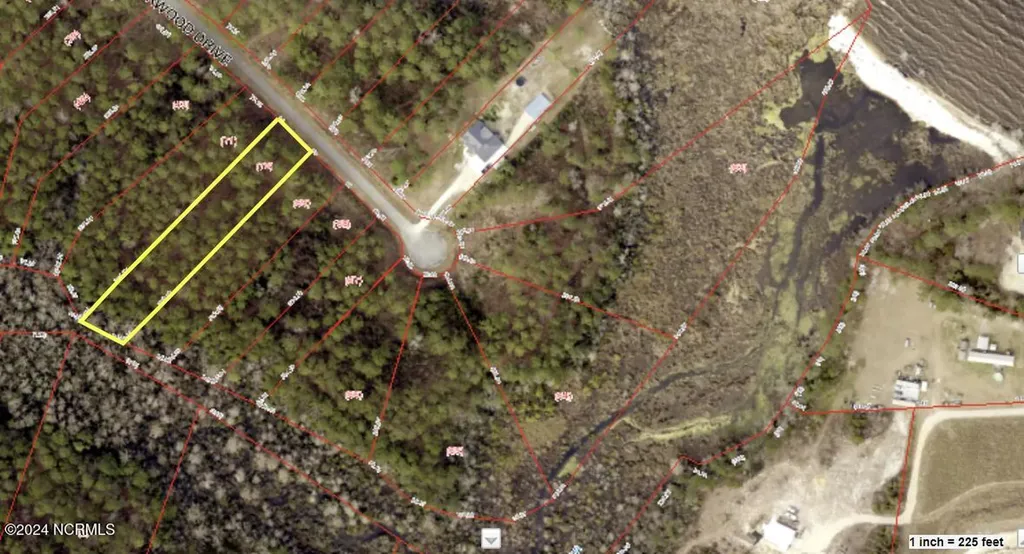 122 Cedarwood Havelock NC 28532