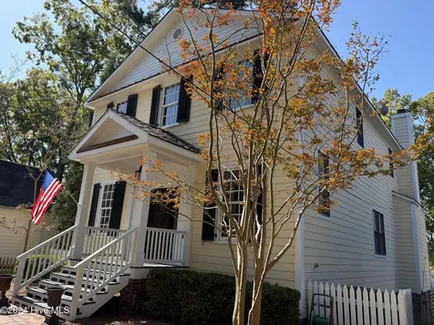 107 S Main Street Bath NC 27808