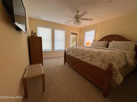 107 S Main Street Bath NC 27808