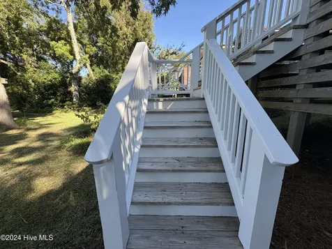 107 S Main Street Bath NC 27808