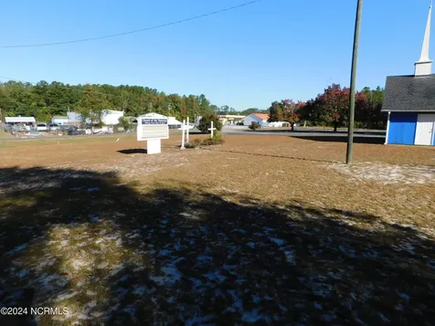11121 Turnpike Road Laurinburg NC 28352