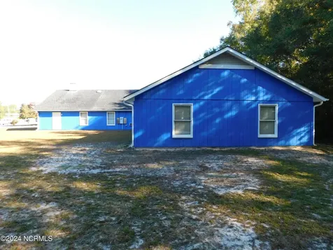 11121 Turnpike Road Laurinburg NC 28352