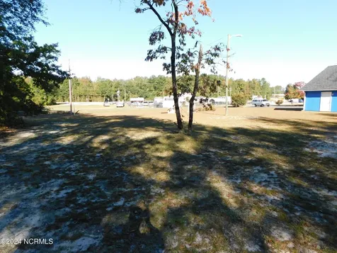 11121 Turnpike Road Laurinburg NC 28352