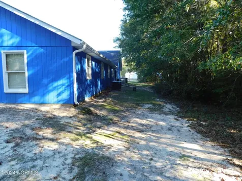11121 Turnpike Road Laurinburg NC 28352
