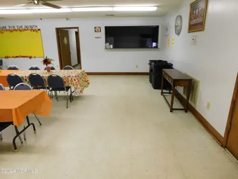11121 Turnpike Road Laurinburg NC 28352
