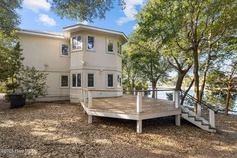 518 Egret Lake Drive Pine Knoll Shores NC 28512