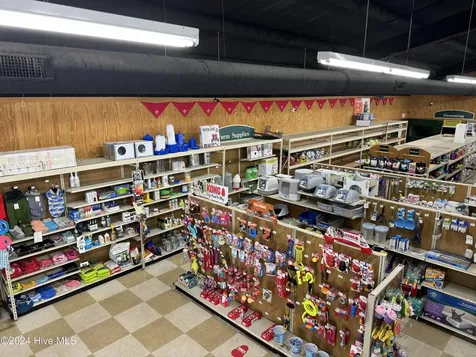 1708 E Broad Avenue Rockingham NC 28379