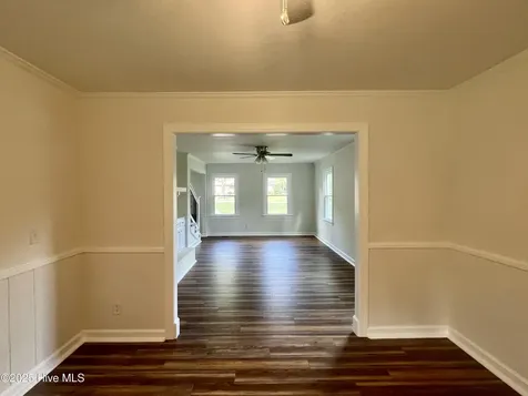 2443 Creekside Road Kinston NC 28504