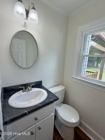 2443 Creekside Road Kinston NC 28504